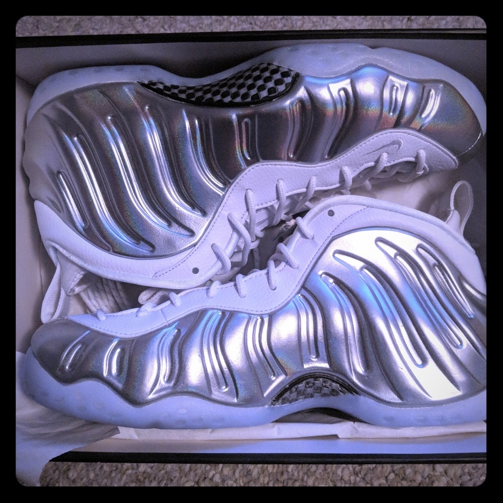 Chrome foamposite